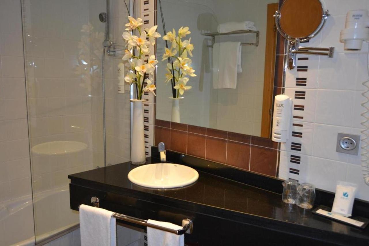 Spa Suites Odeon Narón Eksteriør billede