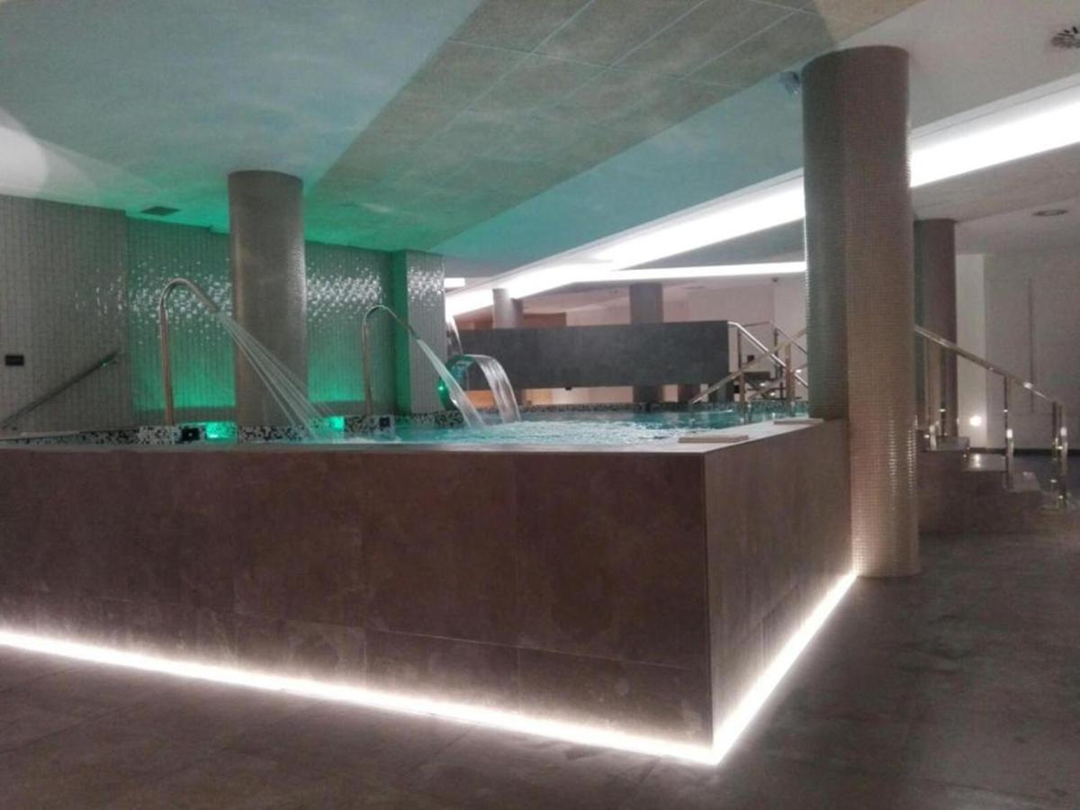 Spa Suites Odeon Narón Eksteriør billede